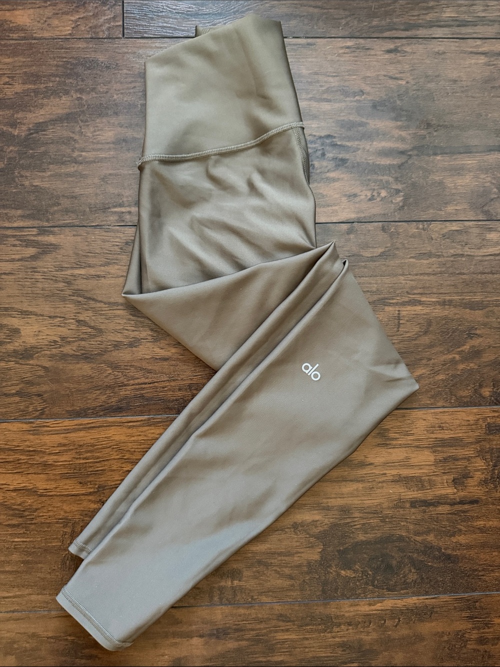 ALO Yoga air lift High-Rise Leggings